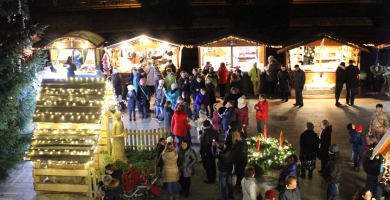 Fotogalerie z vánočních trhů 2016