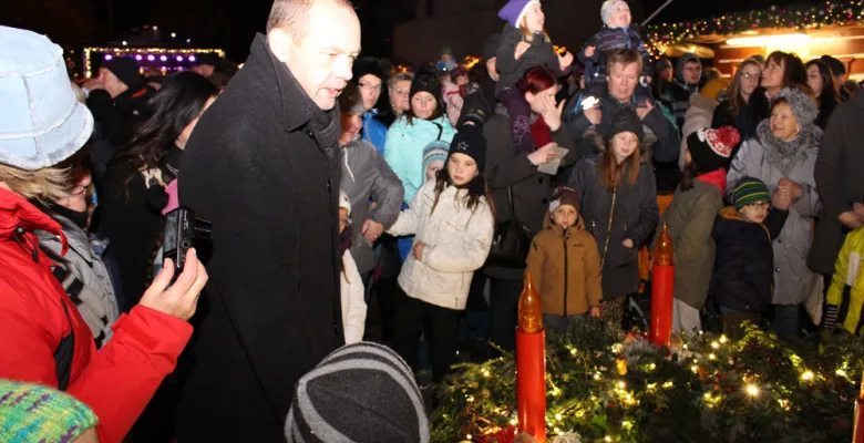 Fotogalerie z vánočních trhů 2016
