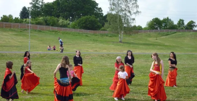 Lekce orientálního tance každou středu na Rolavě