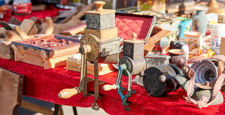 Prodej na nedělní burze v Karlových Varech