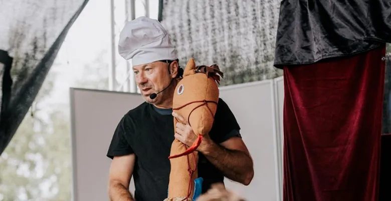 Divadlo pro děti na Rolavě