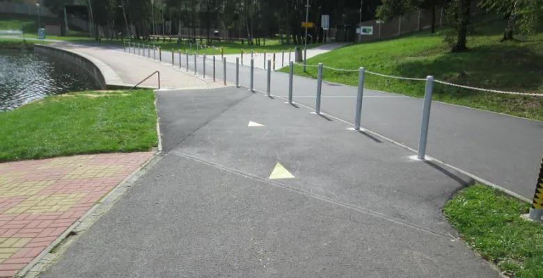 In-line dráha Rolava