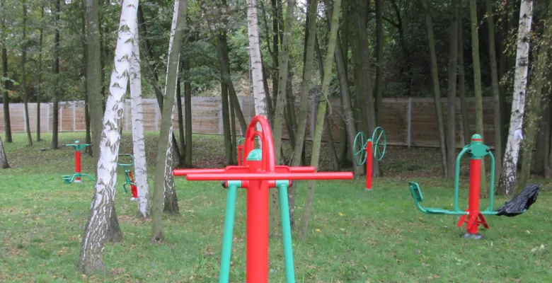 prvky pro seniory na Rolavě