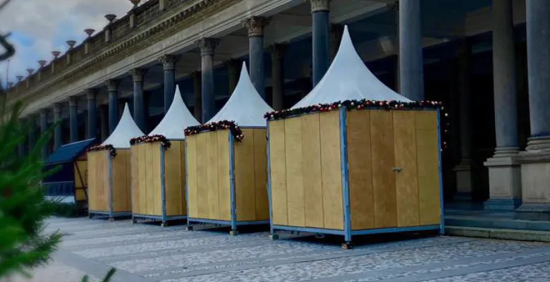 stánky pro prodejní trhy