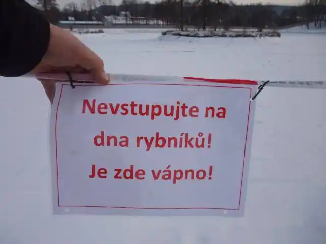 Vyvápnění vodních ploch